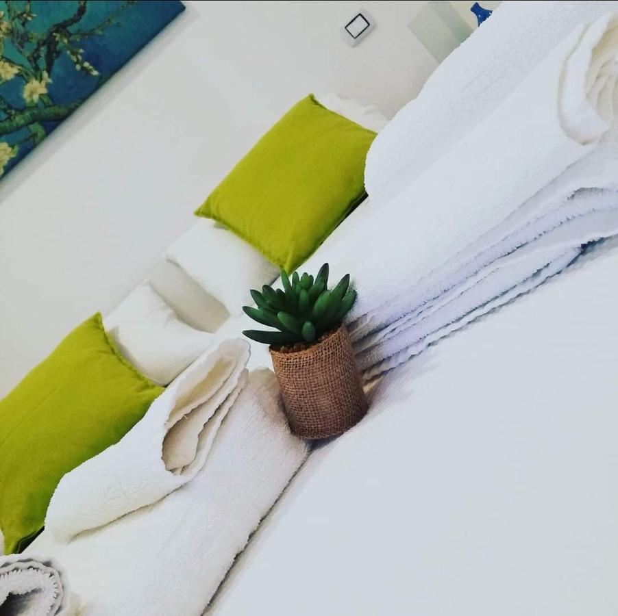 B&B Sole Mare Vento Maruggio Exterior photo